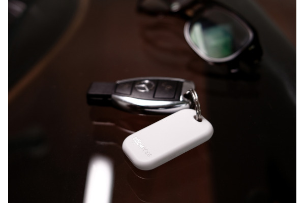 BOOMPODS Boomtag Smart Tracker TBMWHT white