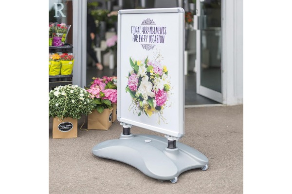 DEFLECTO Kundenstopper Outdoor A1 PPA100S silber 78.5x113cm