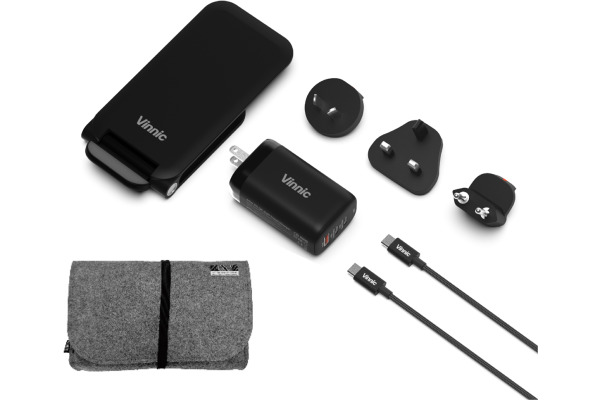 VINNIC Trivor 3-in-1 VPTK31GTK Global Travel Kit, Black