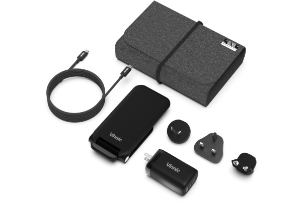 VINNIC Trivor 3-in-1 VPTK31GTK Global Travel Kit, Black