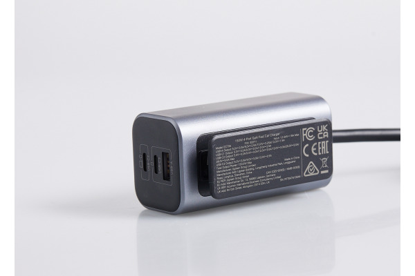 UGREEN Car Charger 150W,USB-C GaN 35571 USB-A+2xUSB-C Charging Hub