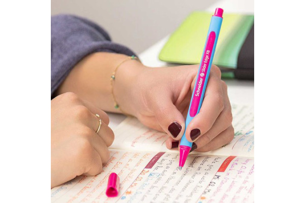 SCHNEIDER Kugelschr. Slider Edge XB 152279 assortiert 8 Stück, Box